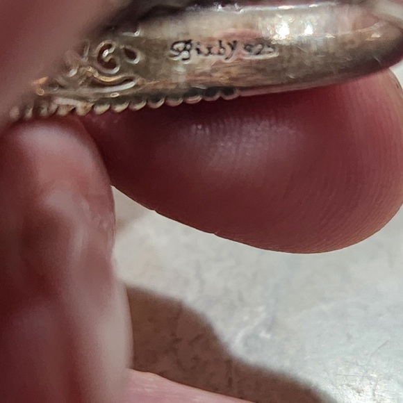 Barbara Bixby Solid
Sterling Silver 18K Gold
Amethyst Topaz Flower
Ring size 10 - Picture 10 of 10